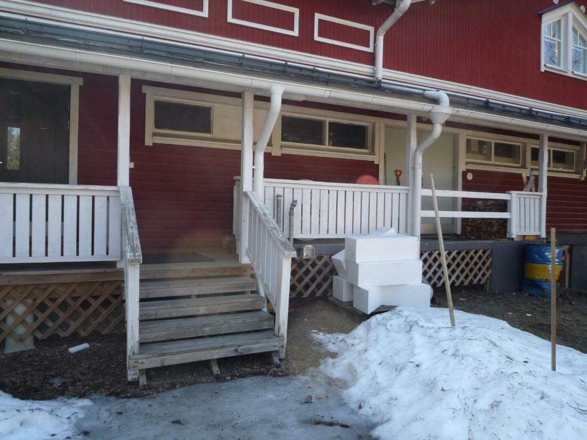 Vaeltajan Residenssi - Rangers Residence Kolinkylä Exterior foto